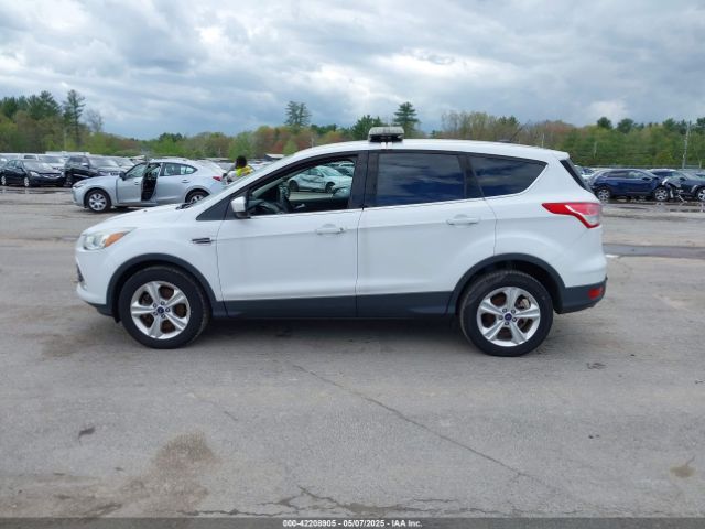 1FMCU9GX1GUB16654 Ford ESCAPE SE