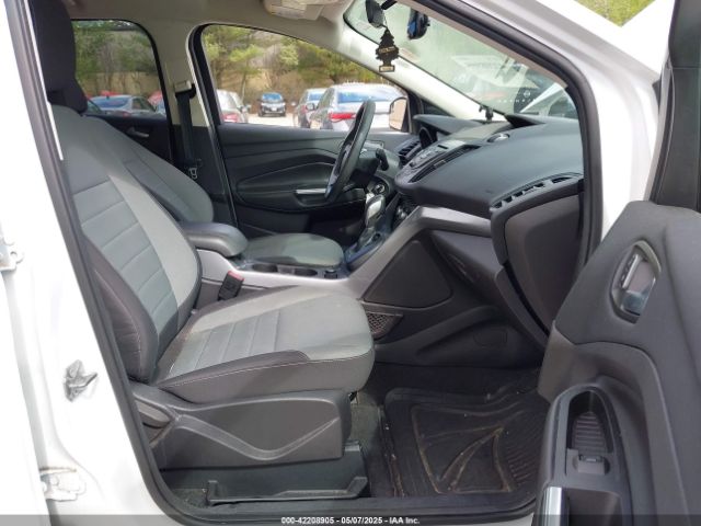 1FMCU9GX1GUB16654 Ford ESCAPE SE