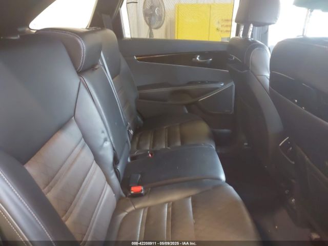 2018 KIA SORENTO 5XYPKDA55JG396366 Photo 7