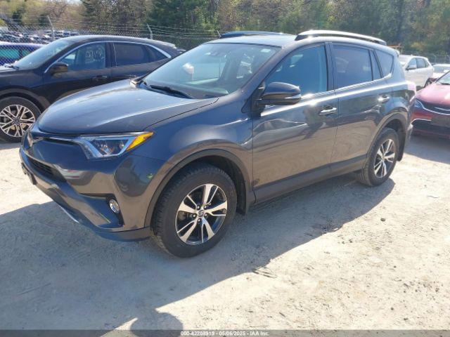 2T3RFREV8JW837252 Toyota Rav4 Xle