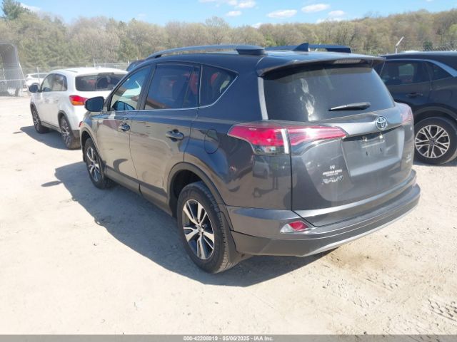 2T3RFREV8JW837252 Toyota Rav4 Xle