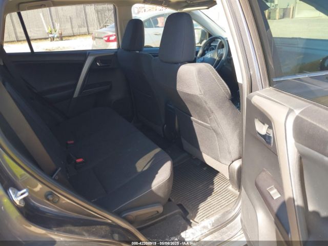 2T3RFREV8JW837252 Toyota Rav4 Xle