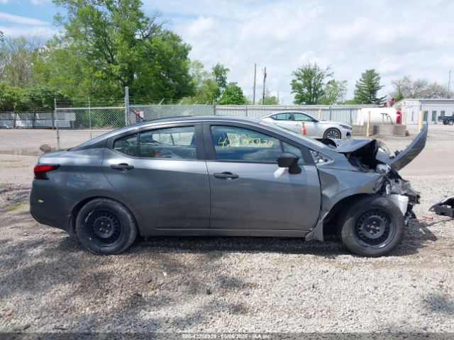 3N1CN8DV5ML897136 Nissan Versa S Xtronic Cvt
