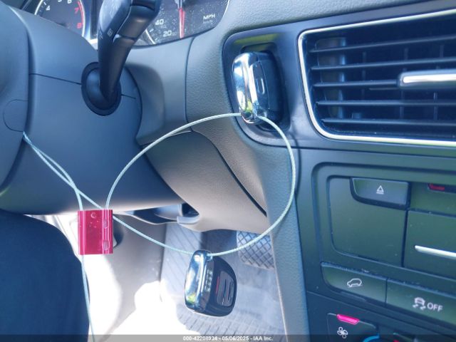 2011 AUDI Q5 WA1DKAFP2BA027939 Photo 10