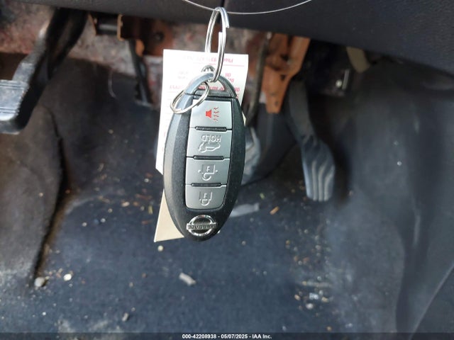 5N1AT2MV0EC779530 Nissan ROGUE SV