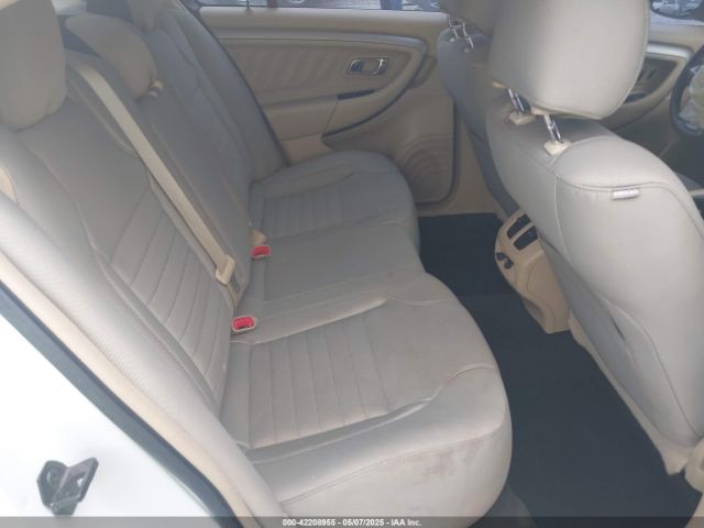 1FAHP2D89HG112217 Ford TAURUS SE