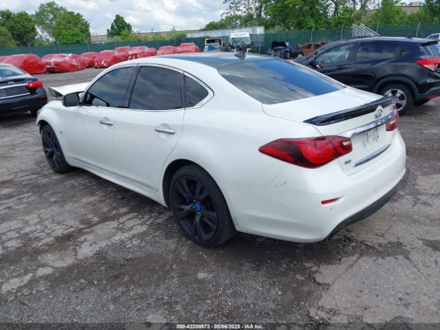JN1BY1AR4JM220503 Infiniti Q70 3.7x Luxe