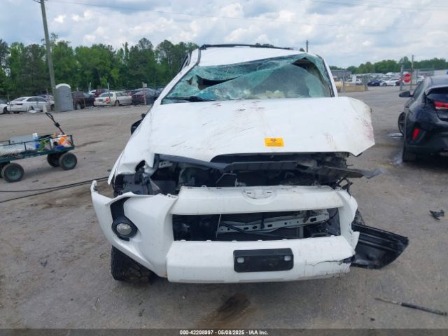 JTEZU5JR5E5078785 Toyota 4RUNNER SR5