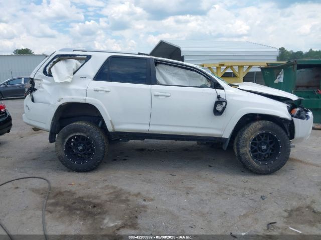 JTEZU5JR5E5078785 Toyota 4RUNNER SR5