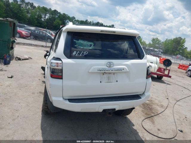 JTEZU5JR5E5078785 Toyota 4RUNNER SR5