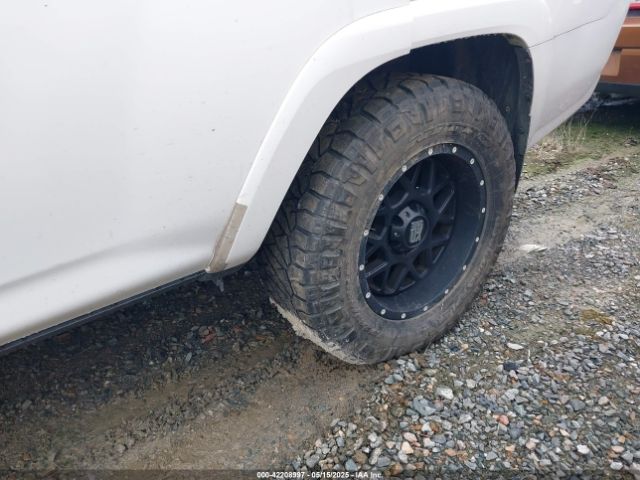JTEZU5JR5E5078785 Toyota 4RUNNER SR5