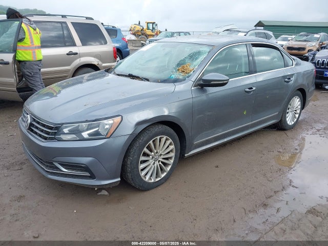 1VWBT7A34GC031517 Volkswagen Passat 1.8t Se