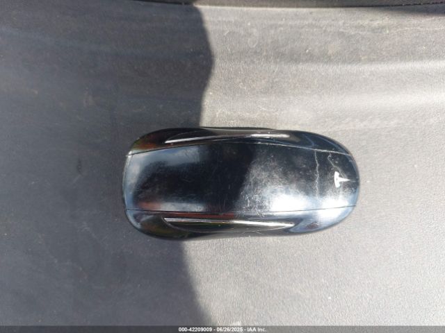 5YJXCDE27HF049989 Tesla 2017