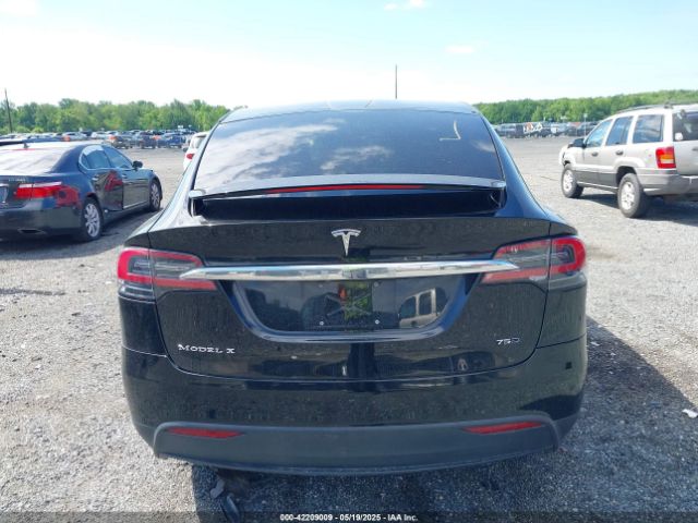 5YJXCDE27HF049989 Tesla 2017