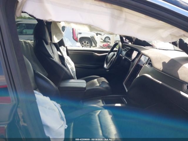 5YJXCDE27HF049989 Tesla 2017