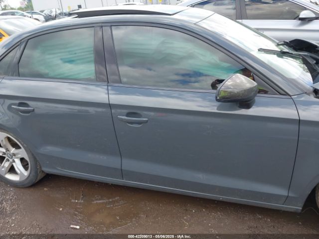 WAUB8GFF2H1012840 Audi A3 2.0t Premium