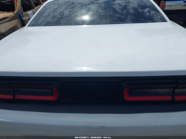 2C3CDZAG8HH568493 Dodge Challenger Sxt