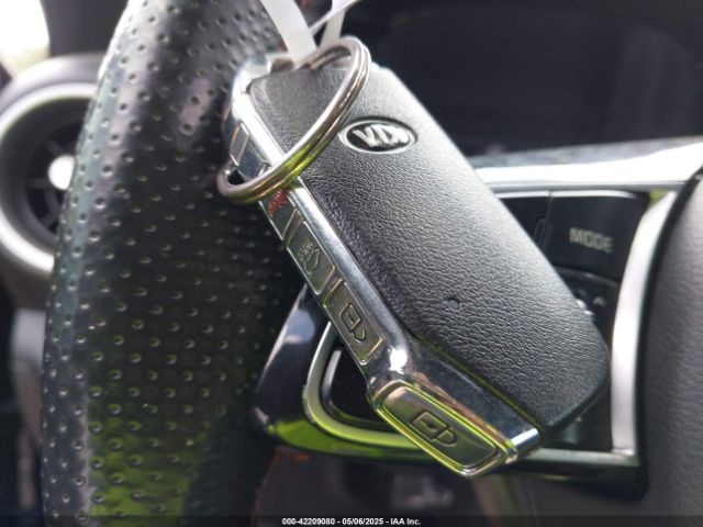 3KPF44AC3ME389955 KIA FORTE GT