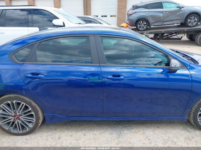 3KPF44AC3ME389955 KIA FORTE GT
