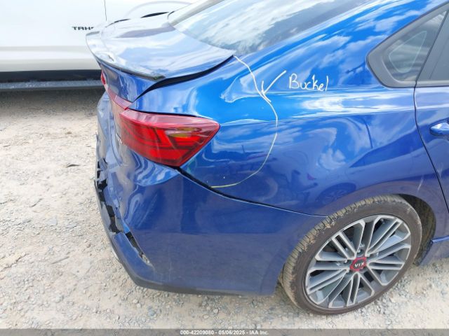 3KPF44AC3ME389955 KIA FORTE GT