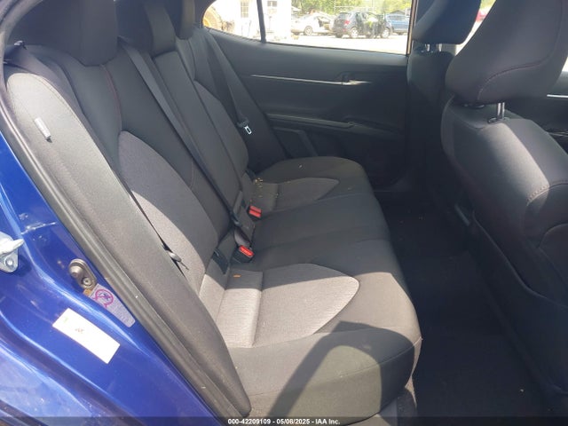 JTNB11HKXJ3042883 Toyota CAMRY LE