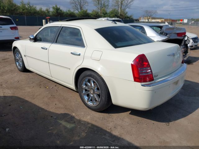 2005 CHRYSLER 300C 2C3AA63HX5H106243 Photo 2