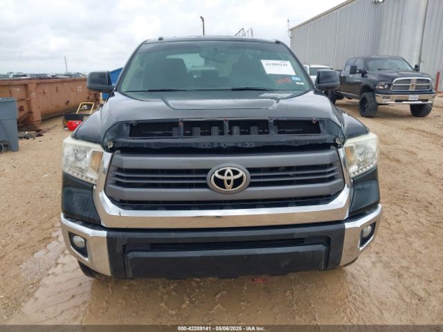 5TFDW5F15EX355225 Toyota Tundra Sr5 5.7l V8