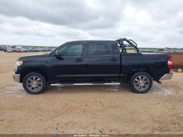 5TFDW5F15EX355225 Toyota Tundra Sr5 5.7l V8