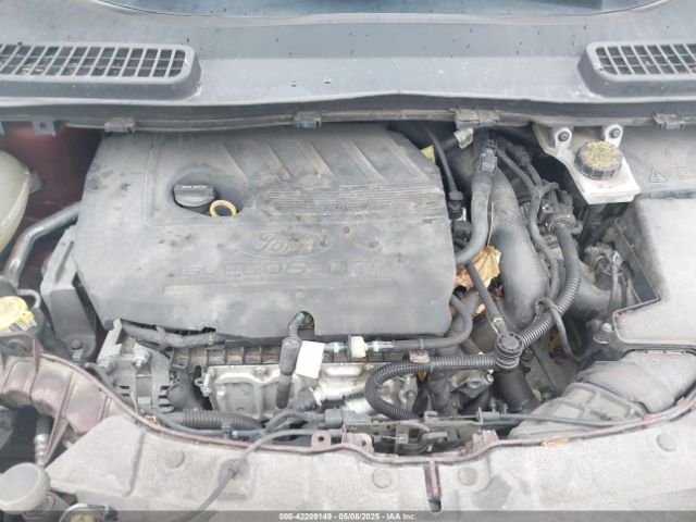 1FMCU0GD7JUA40981 Ford ESCAPE SE