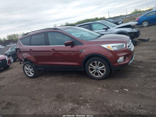 1FMCU0GD7JUA40981 Ford ESCAPE SE