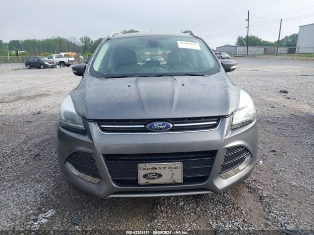 1FMCU0J97EUD22080 Ford Escape Titanium