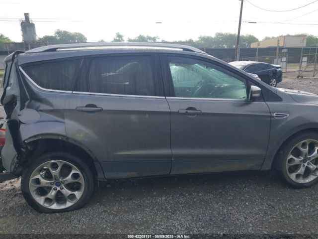 1FMCU0J97EUD22080 Ford Escape Titanium