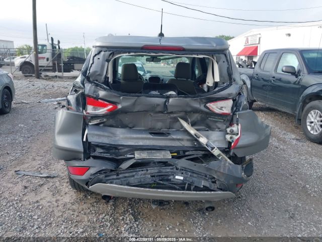 1FMCU0J97EUD22080 Ford Escape Titanium