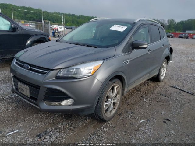1FMCU0J97EUD22080 Ford Escape Titanium