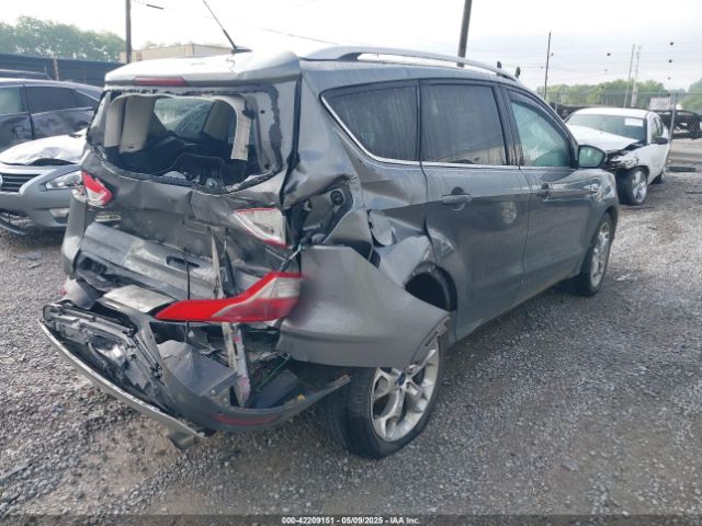 1FMCU0J97EUD22080 Ford Escape Titanium