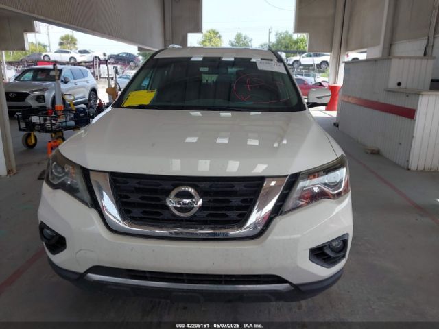 5N1DR2MN5KC627198 Nissan Pathfinder Sl