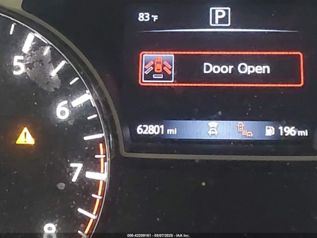 5N1DR2MN5KC627198 Nissan Pathfinder Sl