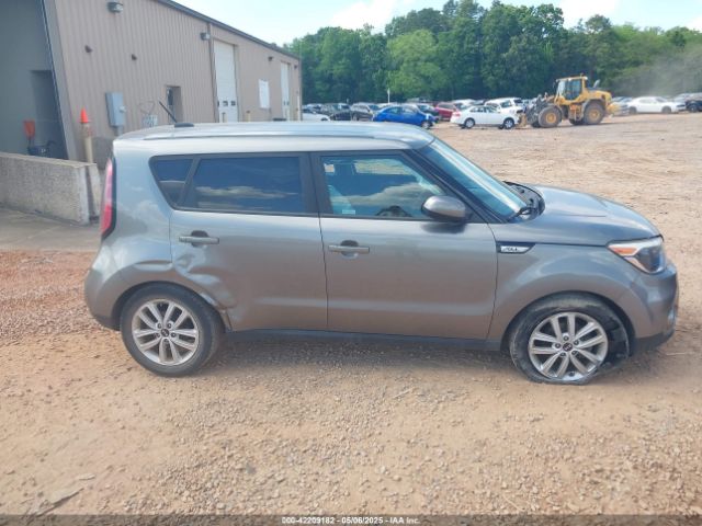KNDJP3A52J7509933 KIA SOUL +