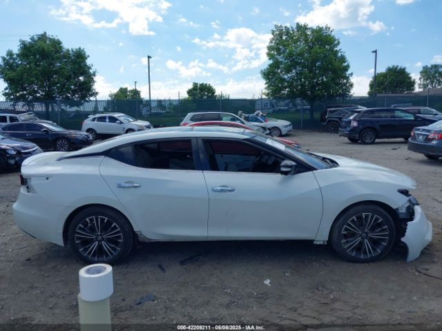 1N4AA6AP8HC418760 Nissan Maxima 3.5 Platinum