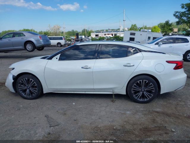 1N4AA6AP8HC418760 Nissan Maxima 3.5 Platinum