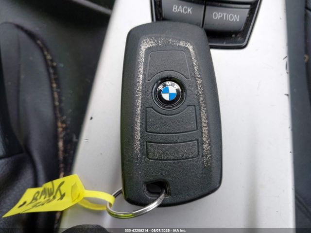 WBA8E1G59GNU11600 BMW 320i