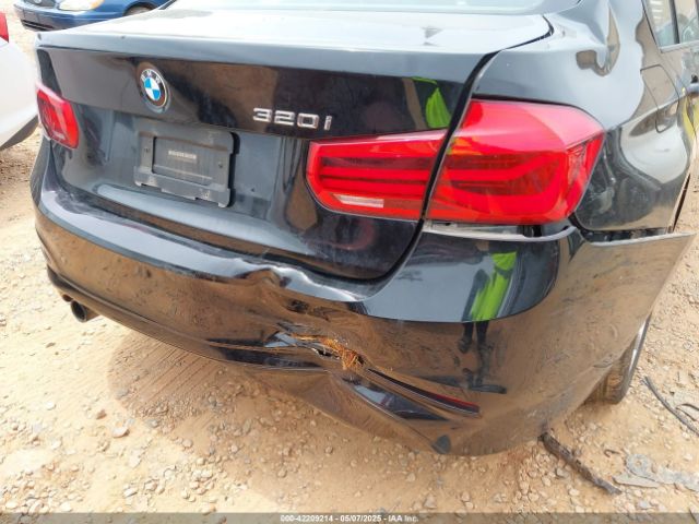 WBA8E1G59GNU11600 BMW 320i
