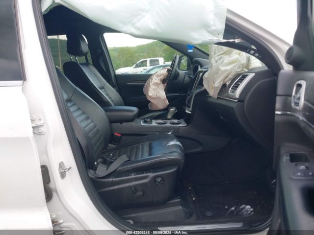 1C4RJFBG7JC378950 Jeep Grand Cherokee Sterling Edition 4x4