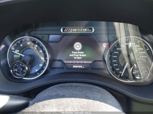 1C6SRFLT3MN778445 RAM 1500 Rebel  4x4 5'7 Box