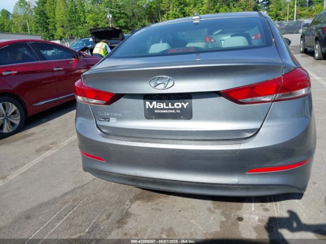 KMHD84LF2HU073842 Hyundai ELANTRA SE