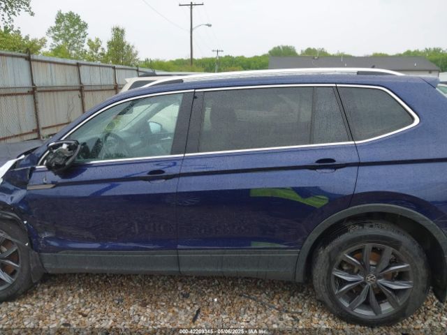 3VV2B7AX8NM098143 Volkswagen Tiguan 2.0t Se