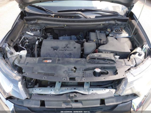2020 MITSUBISHI OUTLANDER JA4AD3A3XLZ006238 Photo 9