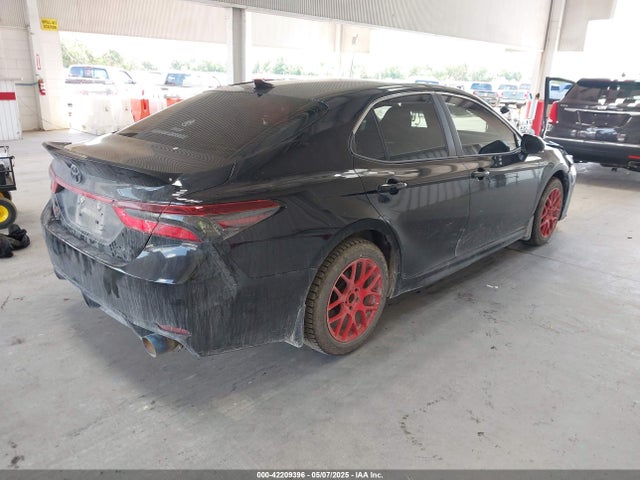 4T1T11AK8MU470982 Toyota CAMRY SE
