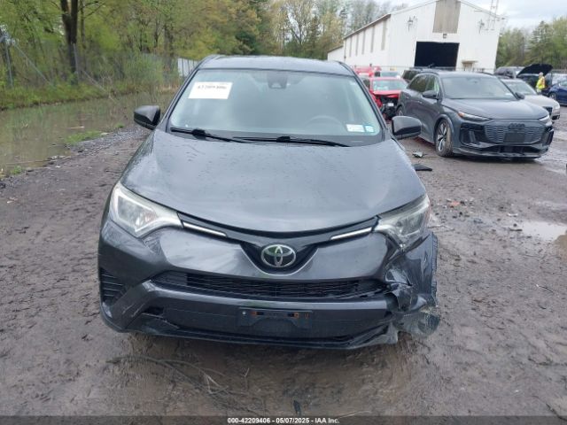 JTMBFREV0HJ171160 Toyota RAV4 LE