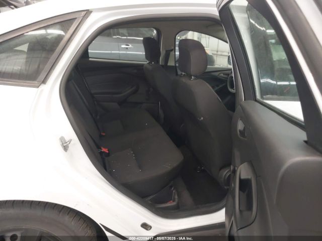 1FADP3E24GL339500 Ford FOCUS S